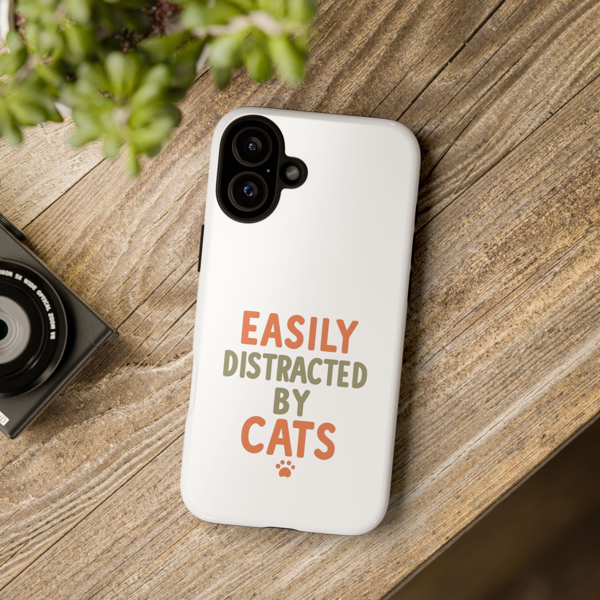 Cattracted Case