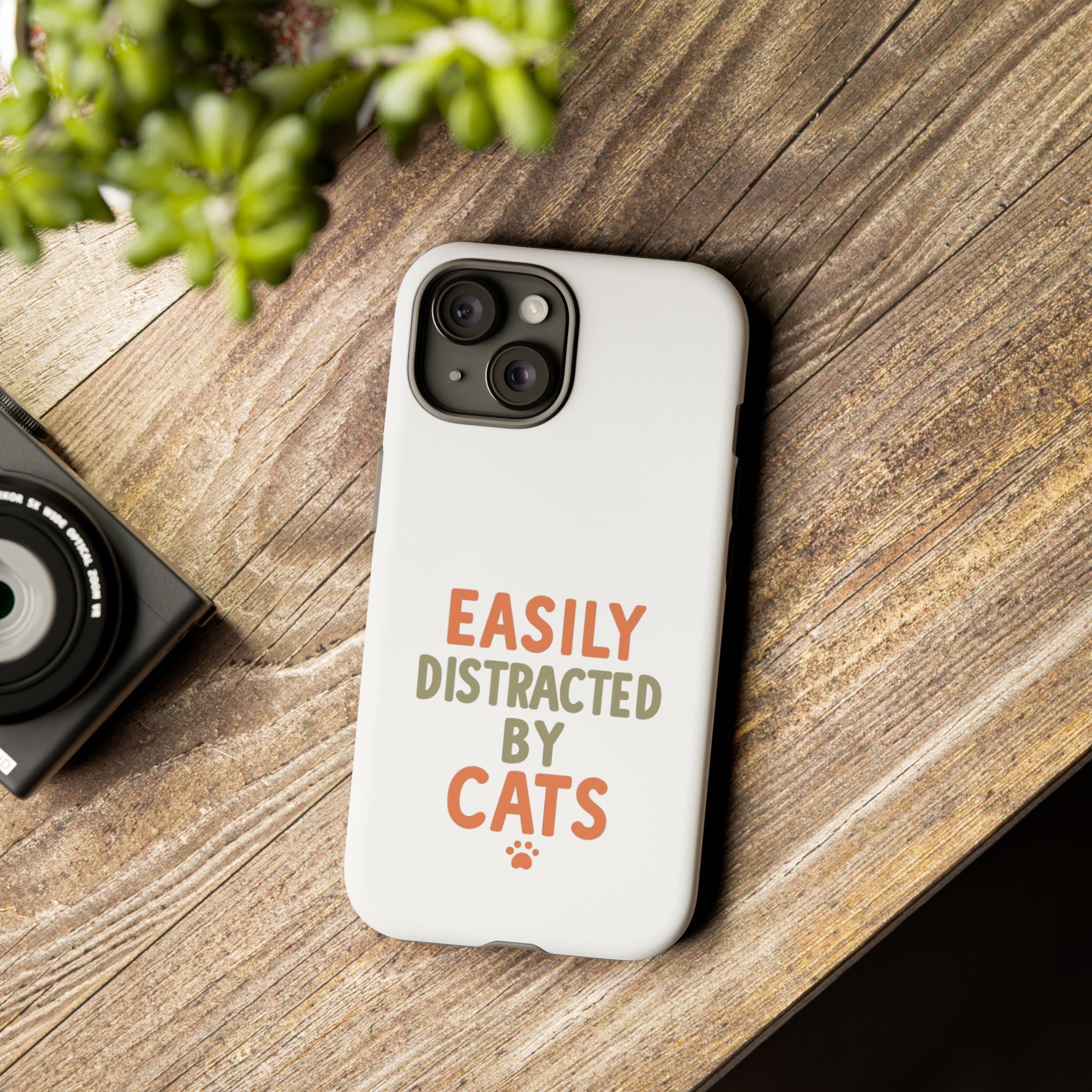 Cattracted Case