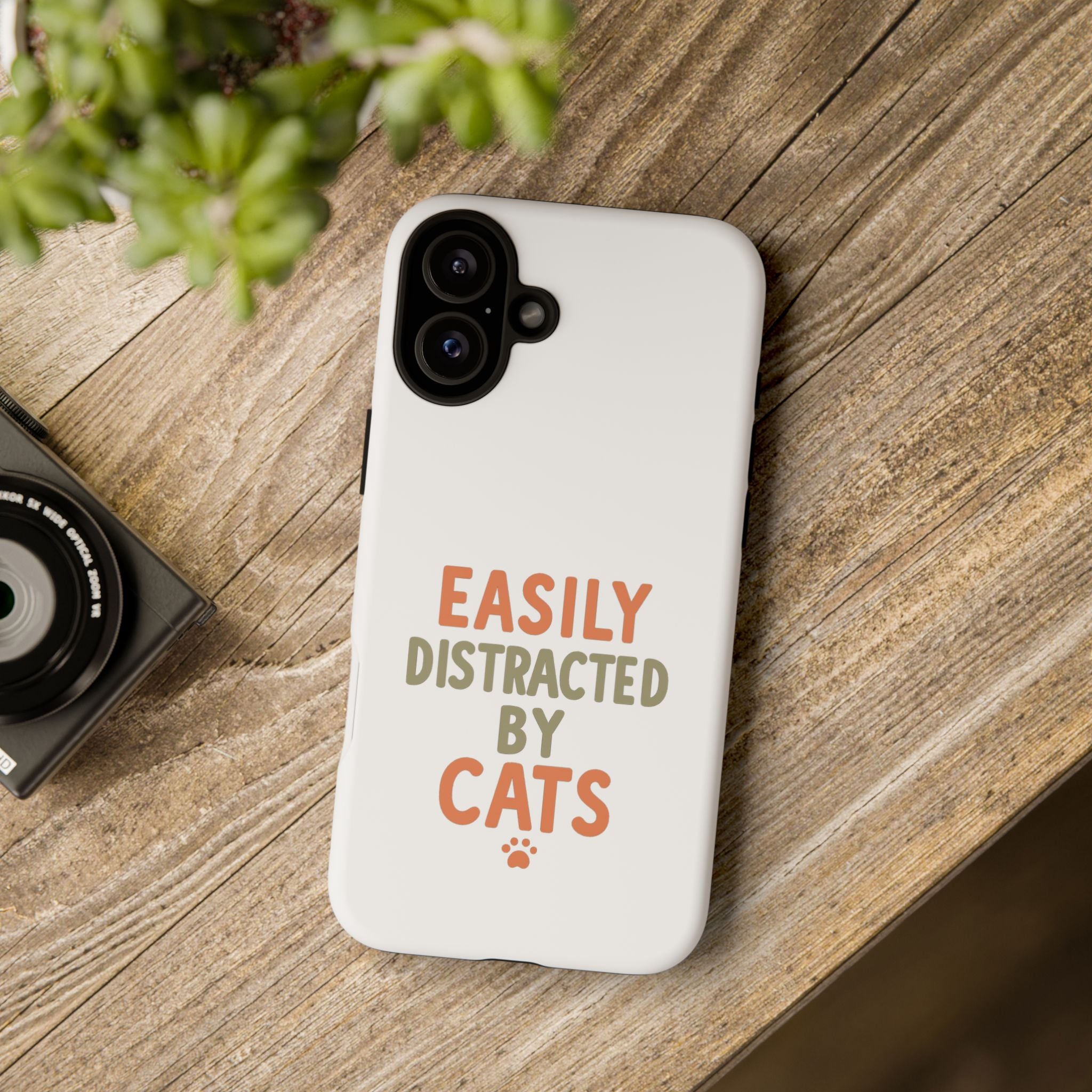 Cattracted Case