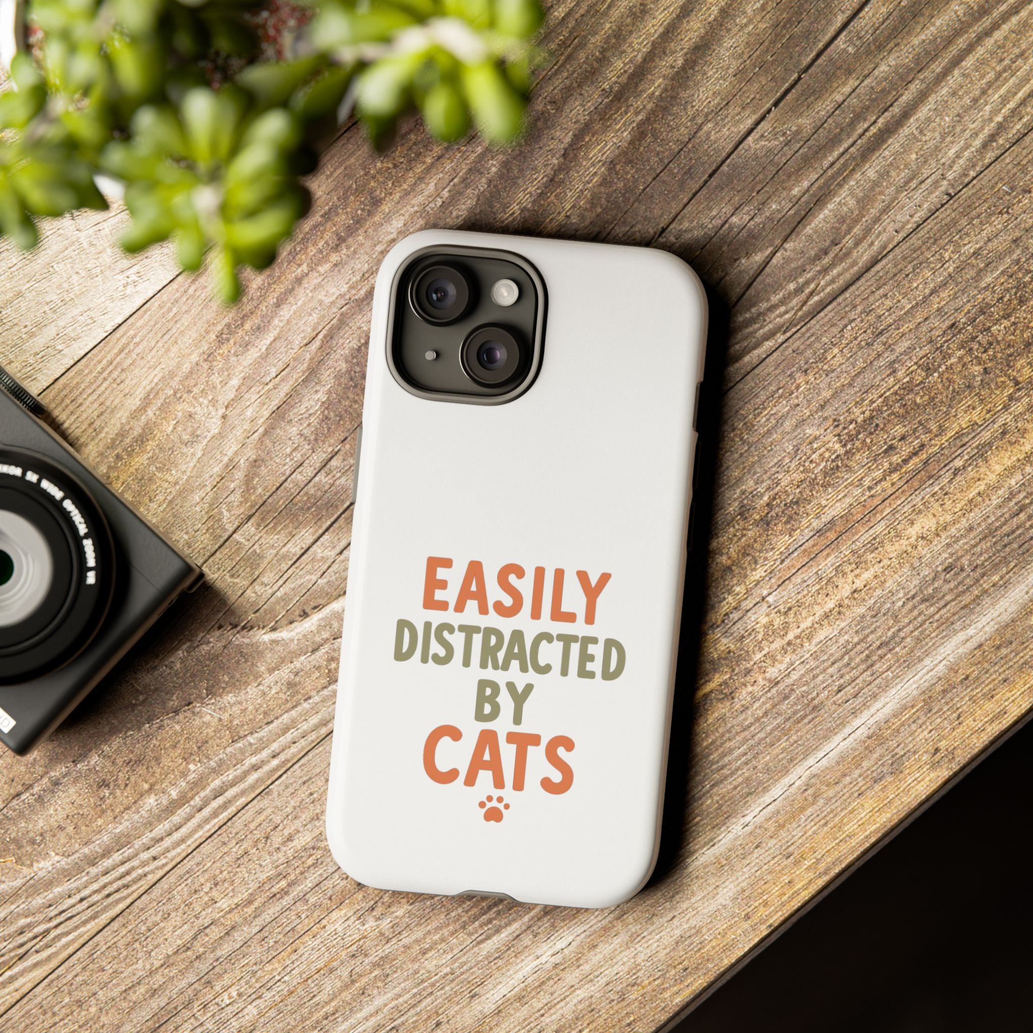 Cattracted Case